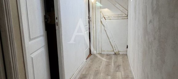 4 bedrooms House in Romorantin-Lanthenay, France No. 40474 7