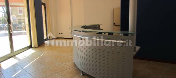 5 rooms Commercial property in Civitanova Marche, Italy No. 143140 7