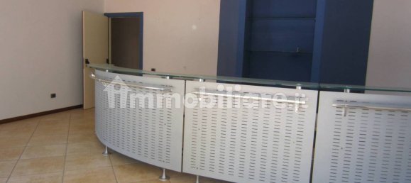 5 rooms Commercial property in Civitanova Marche, Italy No. 143140 4