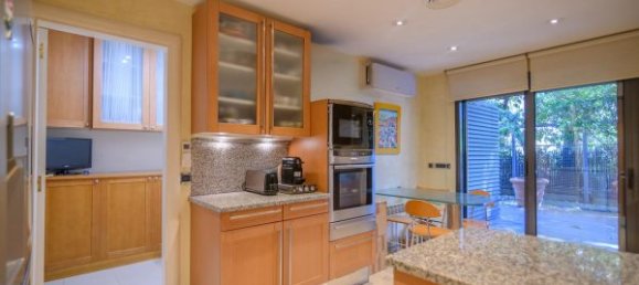 5 bedrooms Apartment in Barcelona, Spain No. 67755 33