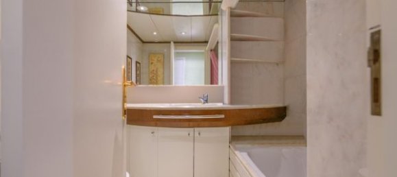 5 bedrooms Apartment in Barcelona, Spain No. 67755 57