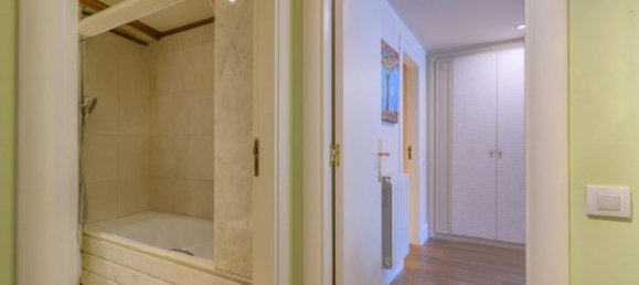 5 bedrooms Apartment in Barcelona, Spain No. 67755 58