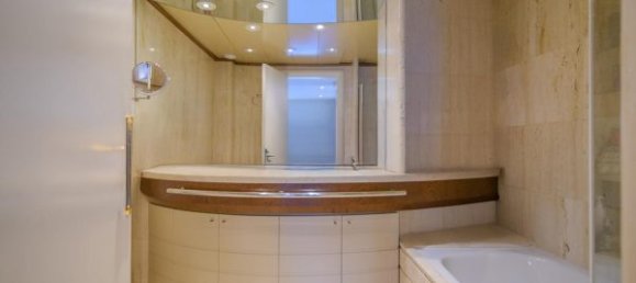 5 bedrooms Apartment in Barcelona, Spain No. 67755 53