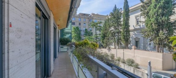 5 bedrooms Apartment in Barcelona, Spain No. 67755 45