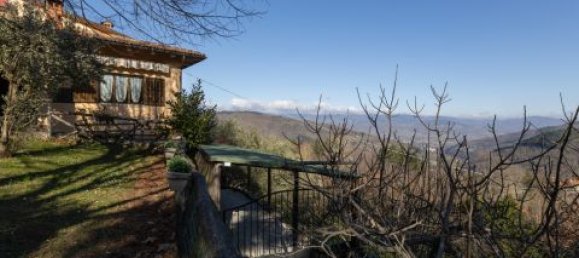 Villa de 5 dormitorios en Castel San Niccolò, Italy No. 60768 11