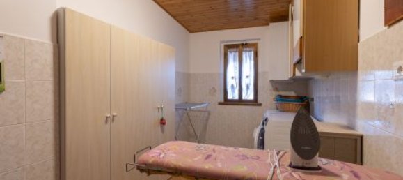 Villa de 5 dormitorios en Castel San Niccolò, Italy No. 60768 32