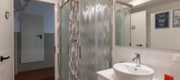 Villa de 5 dormitorios en Castel San Niccolò, Italy No. 60768 24