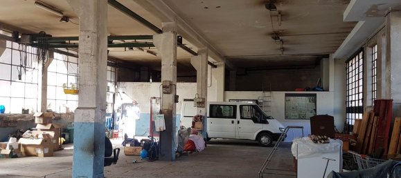 3 rooms Warehouse in Olgiate Comasco, Italy No. 167524 10