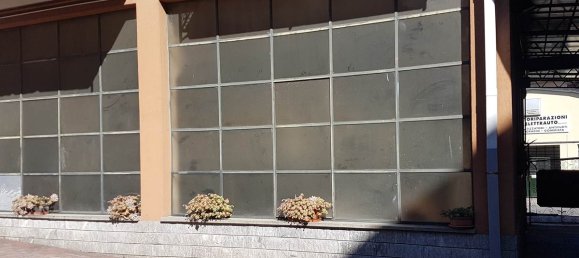 3 rooms Warehouse in Olgiate Comasco, Italy No. 167524 7