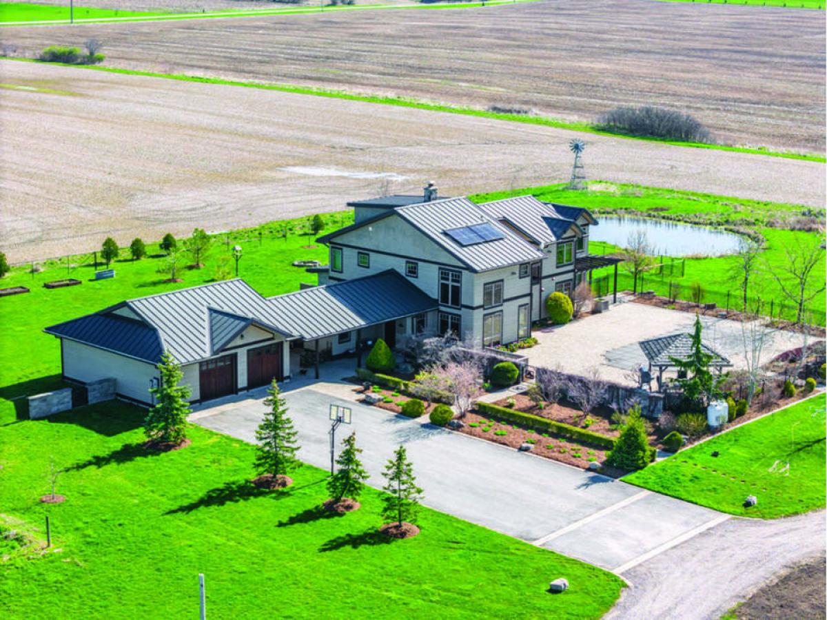 4 غرف نوم منزل في Grimsby, Canada رقم 863