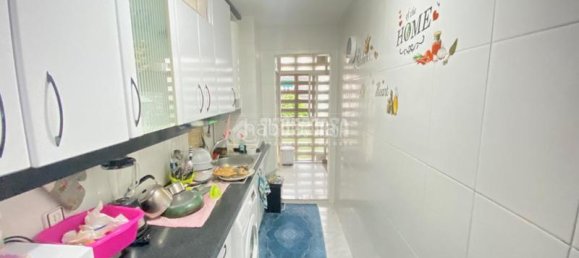 Apartamento de 3 dormitorios en Madrid, Spain No. 165266 13