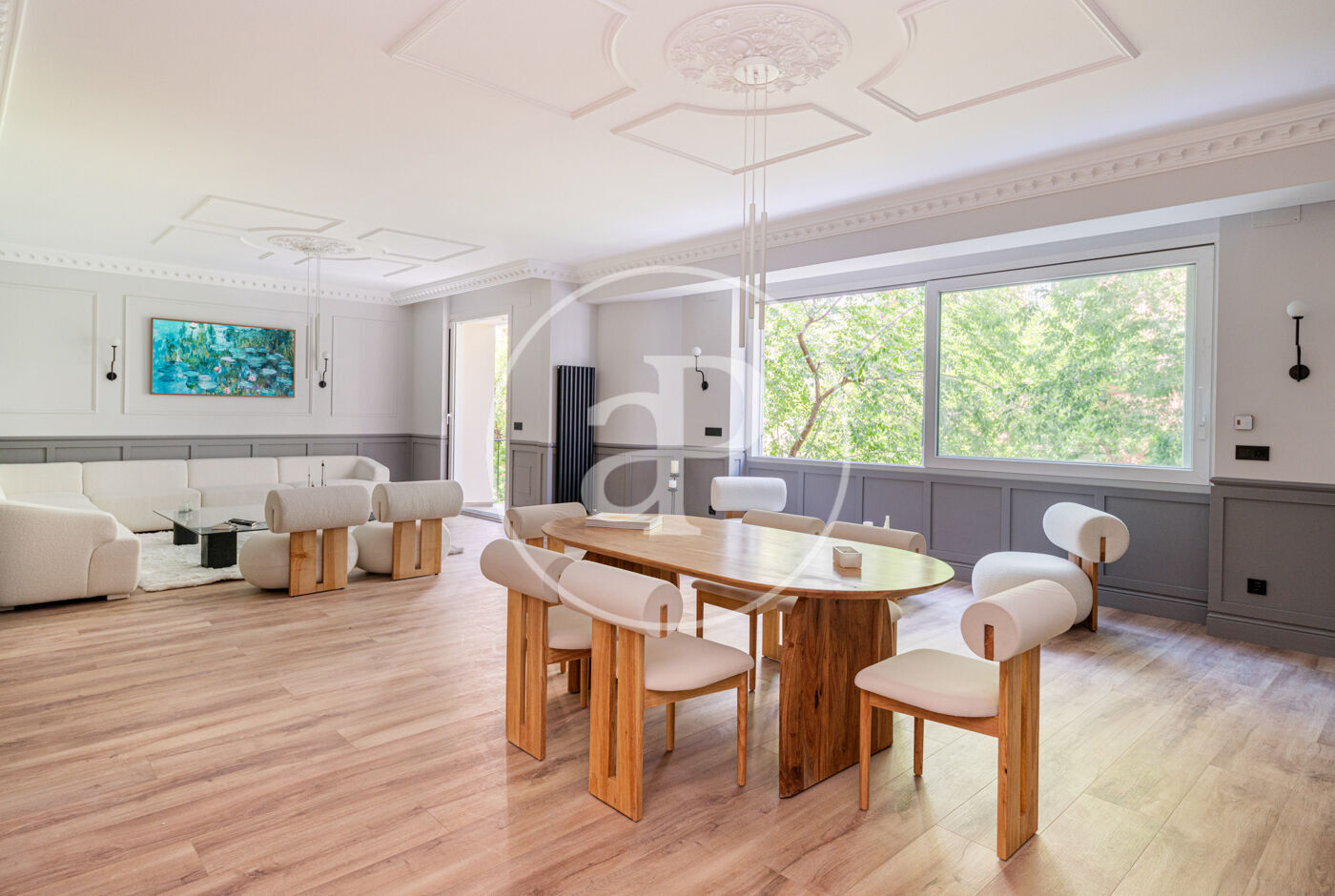 Квартира с 4 спальнями в Мадрид, Испания № 110061