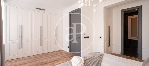 Квартира с 4 спальнями в Мадрид, Испания № 110061 36