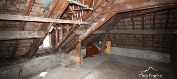 4 chambres Bâtiment à Givet, France No. 78528 10