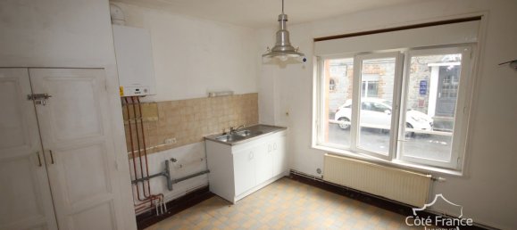 4 chambres Bâtiment à Givet, France No. 78528 5