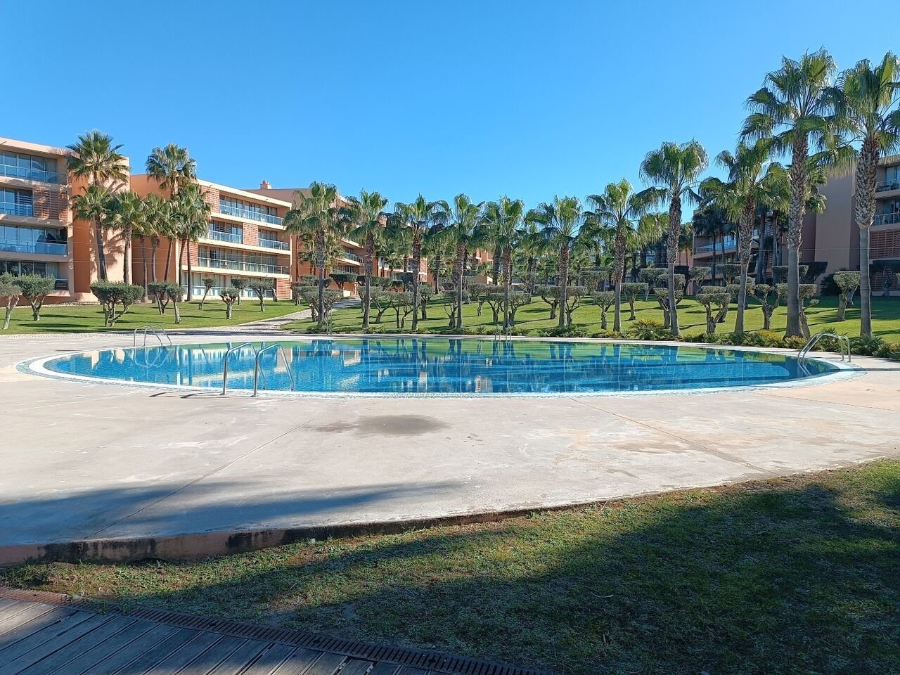 2 bedrooms Apartment in Guia, Portugal No. 107223