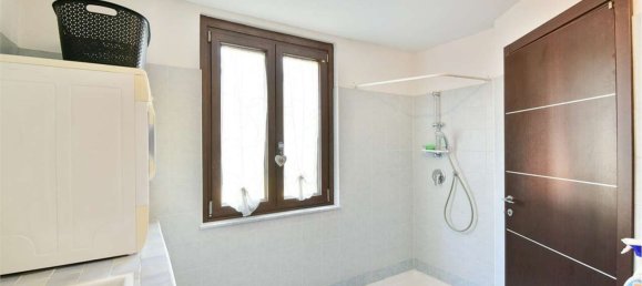 Villa de 8 divisões em Laveno-Mombello, Italy N.º 237073 5