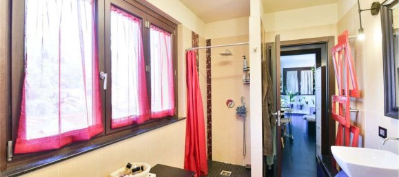 Villa de 8 divisões em Laveno-Mombello, Italy N.º 237073 20