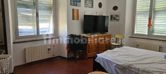 5 bedrooms Apartment in Genoa, Italy No. 288858 4
