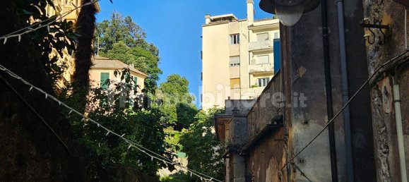 5 bedrooms Apartment in Genoa, Italy No. 288858 2