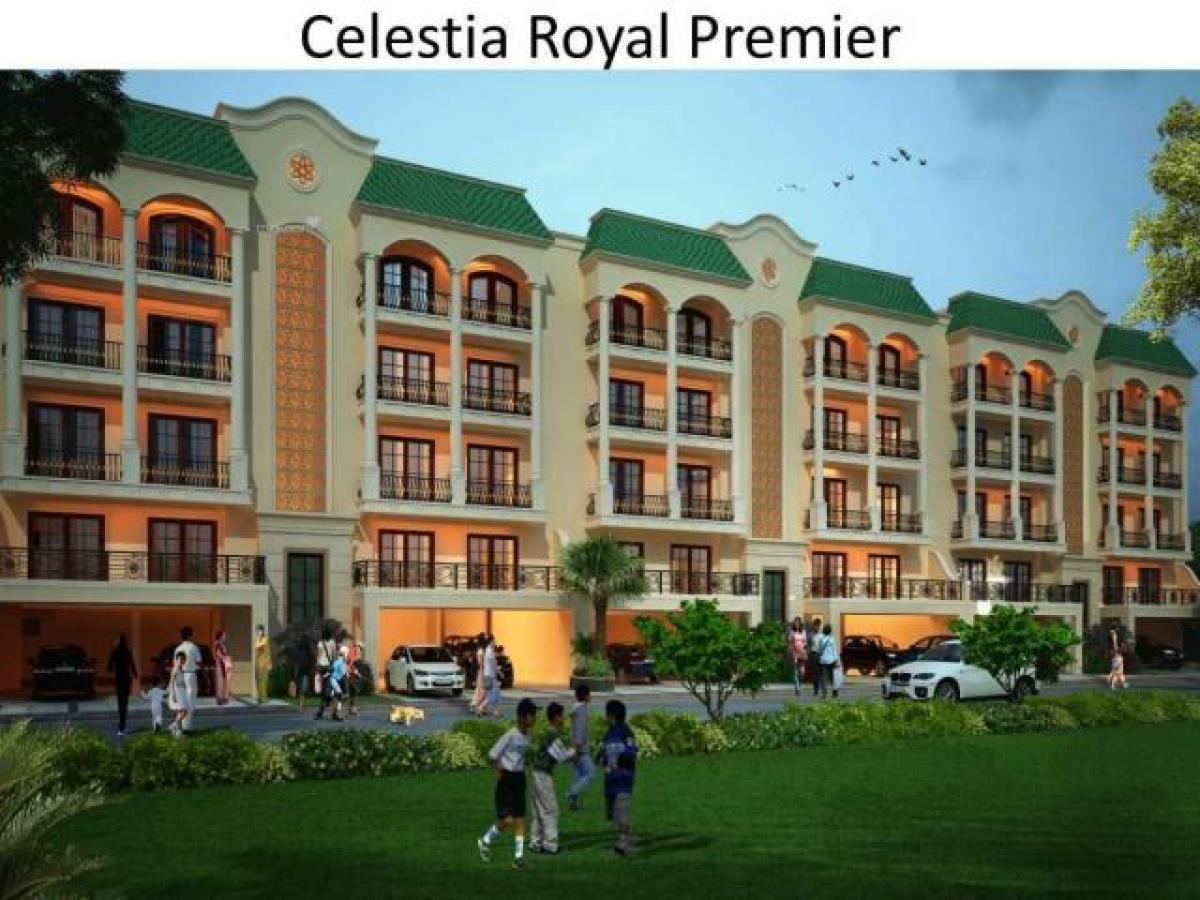 3 bedrooms House in Chandigarh, India No. 64205