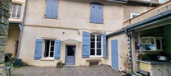 18-salle Bâtiment à Haute-Marne, France No. 69578 16