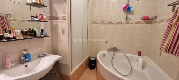 18-salle Bâtiment à Haute-Marne, France No. 69578 12