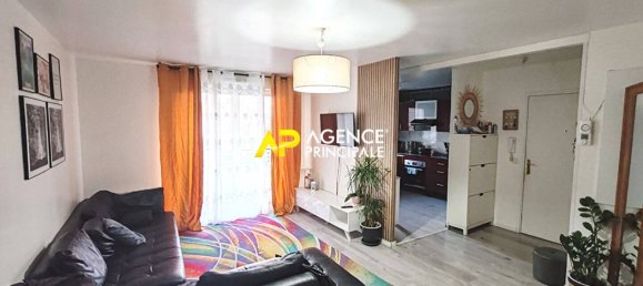 3 bedrooms Apartment in Argenteuil, France No. 161731 2