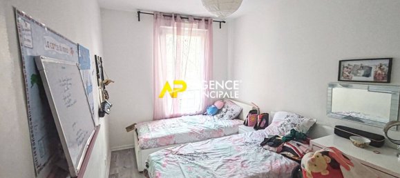 3 bedrooms Apartment in Argenteuil, France No. 161731 7