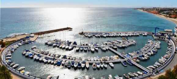 4 bedrooms Villa in Campoamor, Spain No. 9430 4