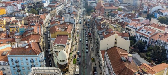 3 bedrooms Apartment in Lisbon, Portugal No. 97322 15