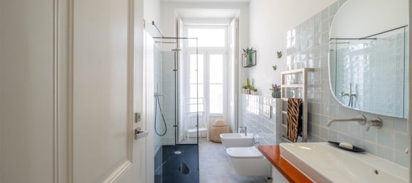 3 bedrooms Apartment in Lisbon, Portugal No. 97322 44