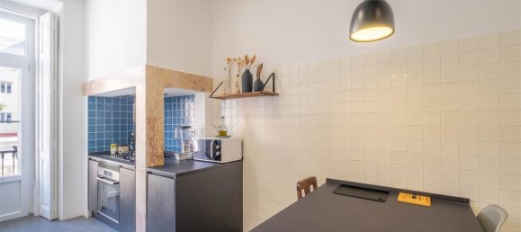 3 bedrooms Apartment in Lisbon, Portugal No. 97322 48