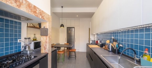 3 bedrooms Apartment in Lisbon, Portugal No. 97322 3