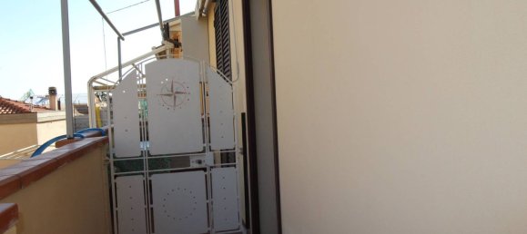 2غرفة شقة في San Vincenzo, Italy رقم 119299 3