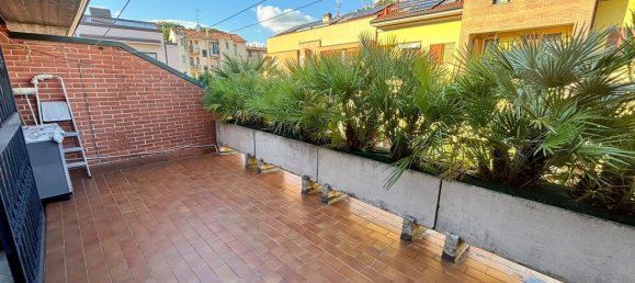 Casa de 4 dormitorios en Milan, Italy No. 360742 24