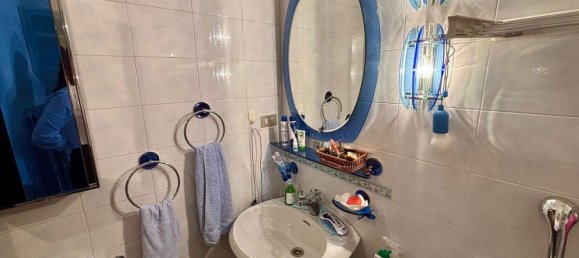 Casa de 4 dormitorios en Milan, Italy No. 360742 13