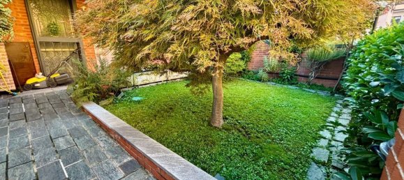 Casa de 4 dormitorios en Milan, Italy No. 360742 2