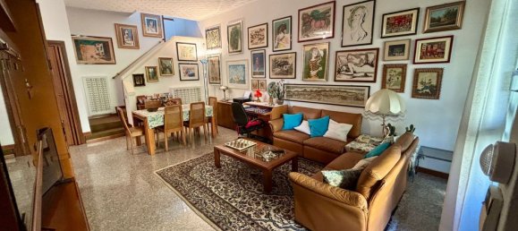 Casa de 4 dormitorios en Milan, Italy No. 360742 5