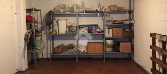 1غرفة مرآب في Ornago, Italy رقم 154915 10