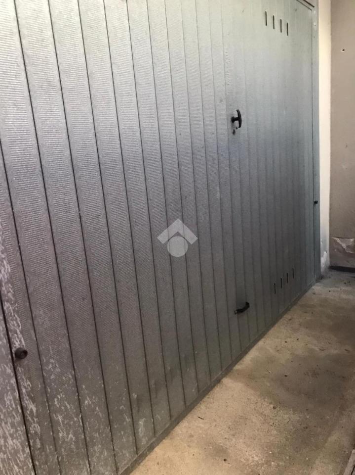 1غرفة مرآب في Ornago, Italy رقم 154915