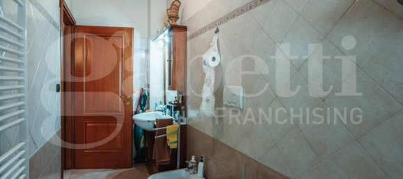 3 bedrooms House in Roletto, Italy No. 326757 11