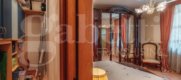 3 bedrooms House in Roletto, Italy No. 326757 15