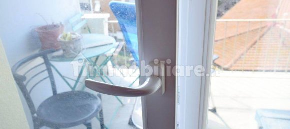 1 bedroom Apartment in Livorno, Italy No. 215310 5