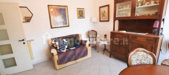 1 bedroom Apartment in Livorno, Italy No. 215310 3