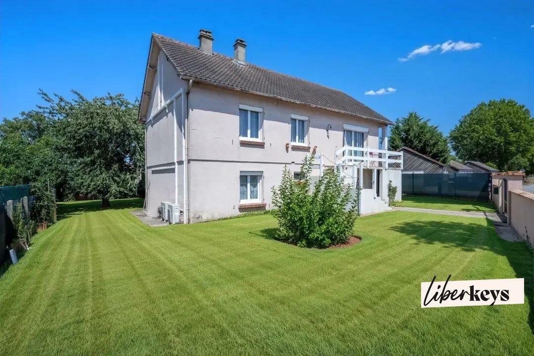 4 Schlafzimmer Haus in Bu, France, Nr. 323945