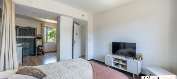 4 Schlafzimmer Haus in Bu, France, Nr. 323945 12