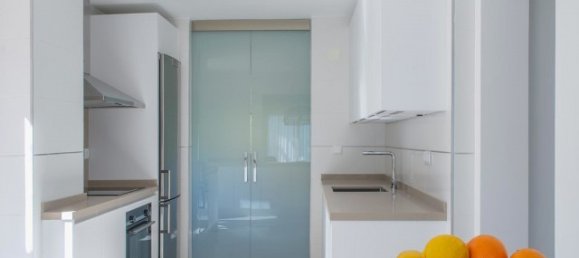 2 bedrooms Apartment in Benahavis, Spain No. 19073 6