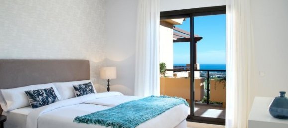 2 bedrooms Apartment in Benahavis, Spain No. 19073 7
