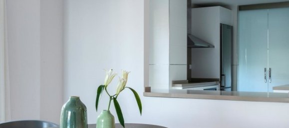 2 bedrooms Apartment in Benahavis, Spain No. 19073 3